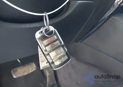 2015 Kia K900 from USA, damaged, VIN KNALU4D44F6027128